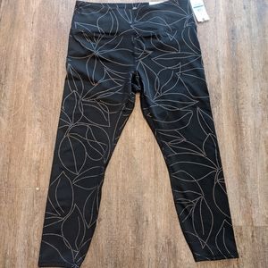 Gaiam Women's XL Black and Gold Leggings - New with tags